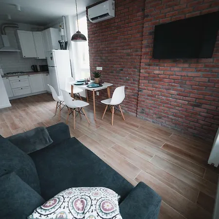 לבוב Kostjukowski Apartments Shevchenka 60 מראה חיצוני תמונה